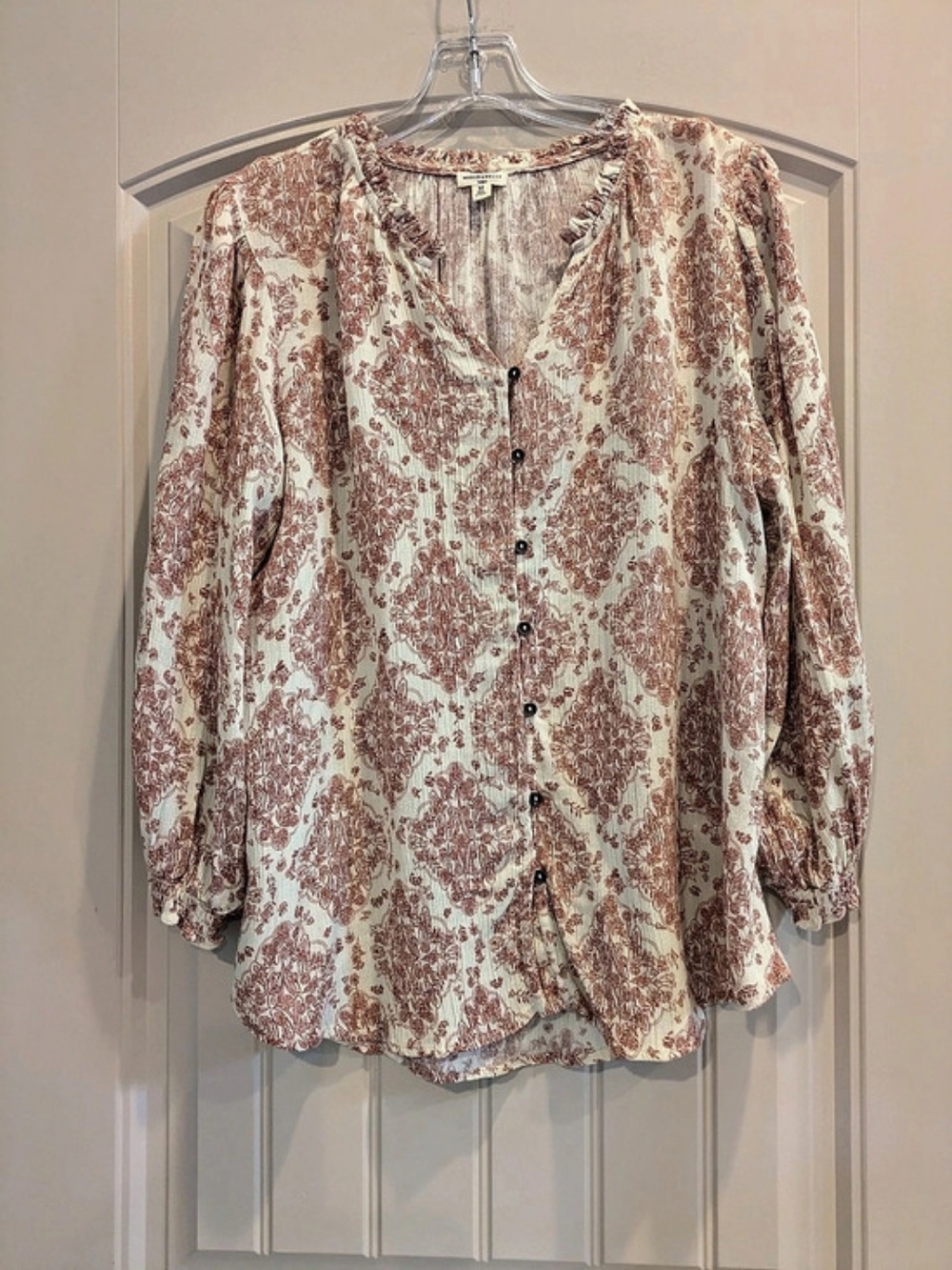 Mason & Belle Floral Blouse in Pink & White Size Medium Like New
